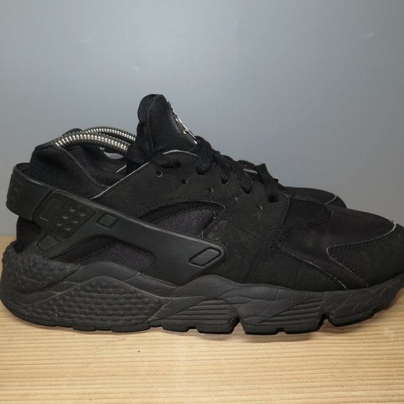 mens black huaraches size 9